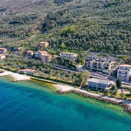 Holiday Apartments Brenzone Esterno foto