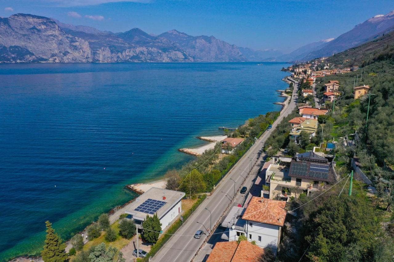 Holiday Apartments Brenzone Esterno foto