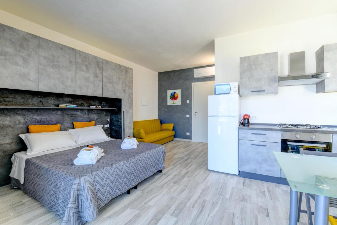 Holiday Apartments Brenzone Esterno foto